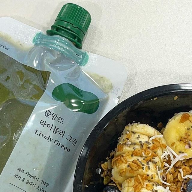 망때의 맛집탐방 on Instagram: "네이버 쇼핑라이브 1시간만에 1만개 완판된 클렌즈가 있다? #광고#제품협찬#클렌즈#쁠랑뜨 클렌즈가 몸에 좋은 건 다들 아시죠? 특히나 먹보인 저는 한 달에 최