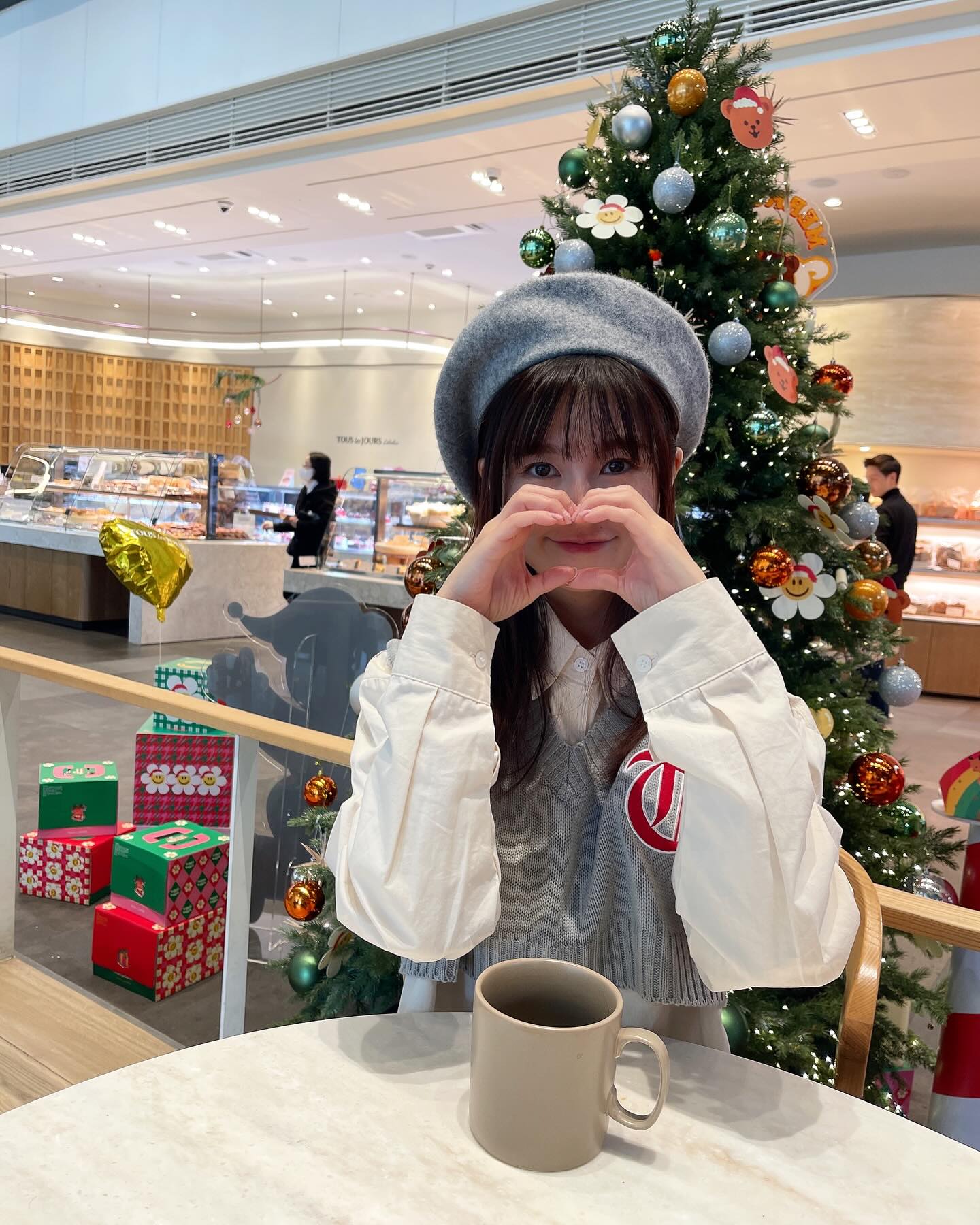 🥐뚜레쥬르 제일제당센터점
📍서울 중구 동호로 330 씨제이제일제당센터

빵순이의 행복했던 빵쇼핑 🥖
착장은 태그했습니다 🙌🏻

#동대문가볼만한곳#서울데이트#서울카페#서울이색데이트#크롭니트#니트원피스#크롭니트베스트#베레모코디#겨울여친코디#겨울여자코디