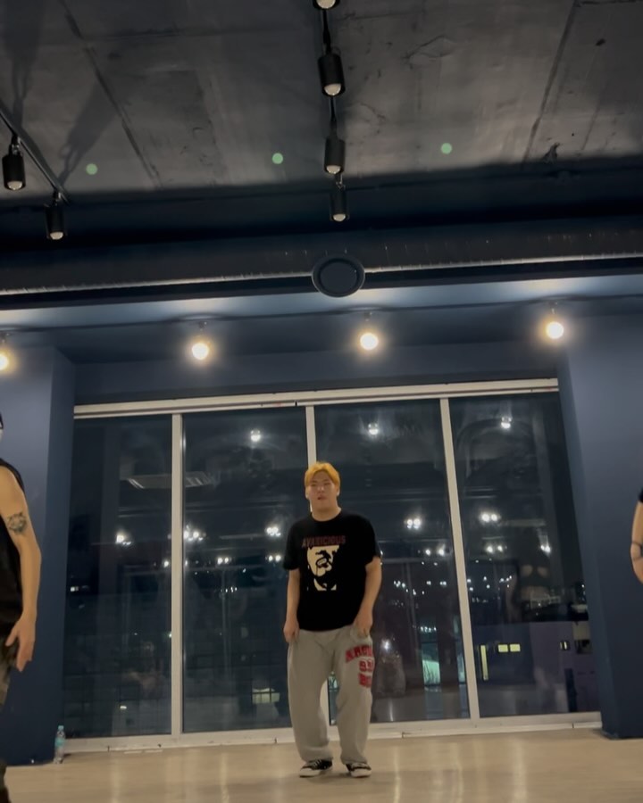 🥵🥵

kitty_k_at 

#dance #katchoreography