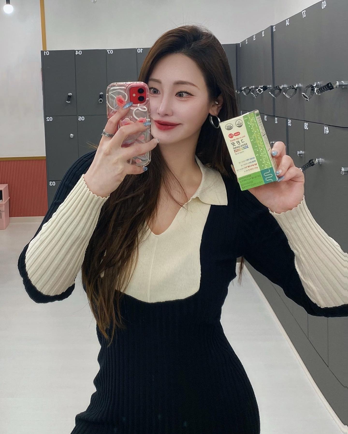 #협찬
꾸룩꾸룩 속불편할때 그린핏 차전자피 다이어트😇
하루 3포 나눠 챙기는 상쾌한 습관,
포켓 타입으로 챙겨다니기 편하고
목넘김 편하고 미니멀한 환타입에
다이어트 할때 제일 걱정되는 화장실문제까지
해결 할 수 있어 너무 좋아요옹🥰
.
.
#쾌변 #다이어트 #차전자피 #식이섬유 #가르시니아캄보지아 #이지컷 #목넘김 #휴대성 #미니환 #그린핏라인 #쾌변습관