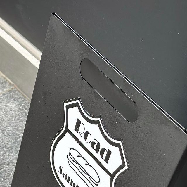 ෆ on Instagram: "#광고 #협찬 이번에는 군포에있는 “로드 샌드위치”에 다녀왔어요🥪-!! 살면서 샌드위치를 먹어보고 단 한번도 감탄한 적이 없었는데 같이 간 일행 마저도 저랑 같이 감탄하