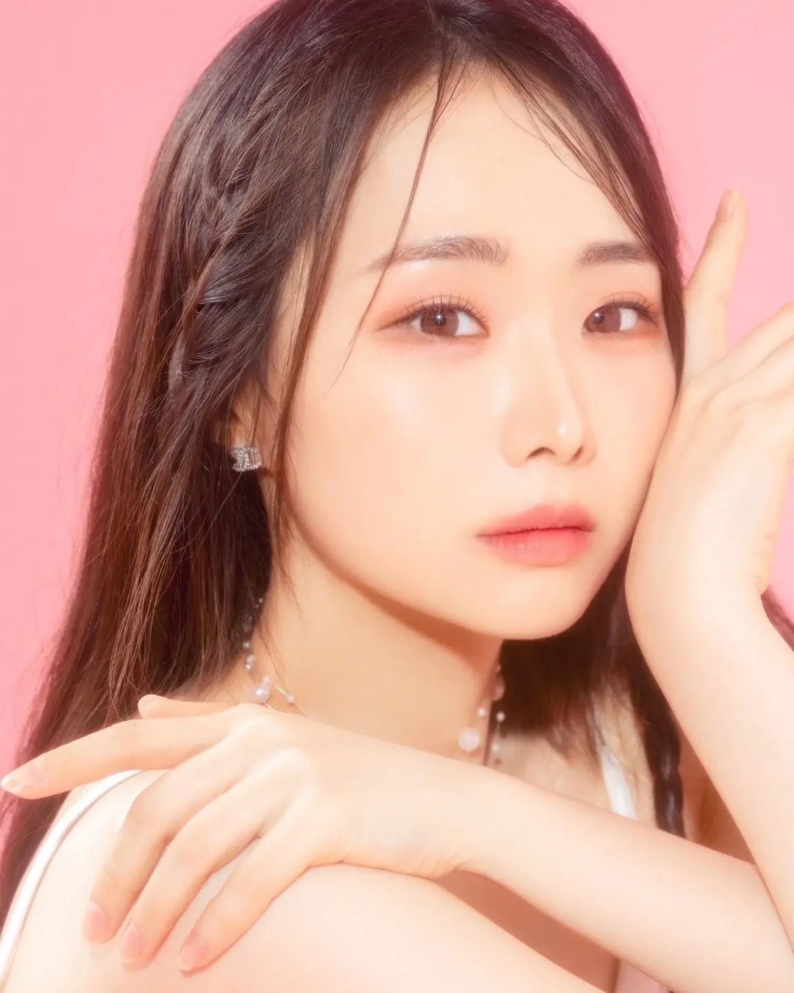 고객님 보정본 다 나와땅ㅎㅎ
사진 너무 예뻐용😘❤️

H&M : artist_seul