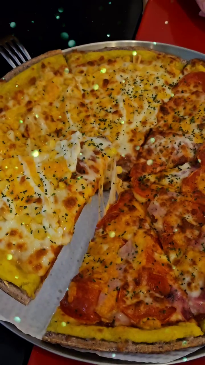 임당검사 끄읏!! 🍕🍕🍕

빵부터 맛있는 피자

오랜만에 진짜 맛있는피자등장!
구로로 이사가서 너무 아쉽게 되버렸네 ㅠ

서울 강동구 성안로 46 101호 1층 도시피자