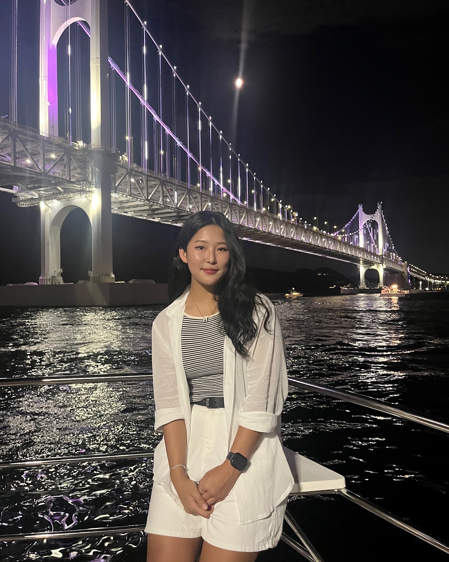 잠시 행복할게요 🌉✨