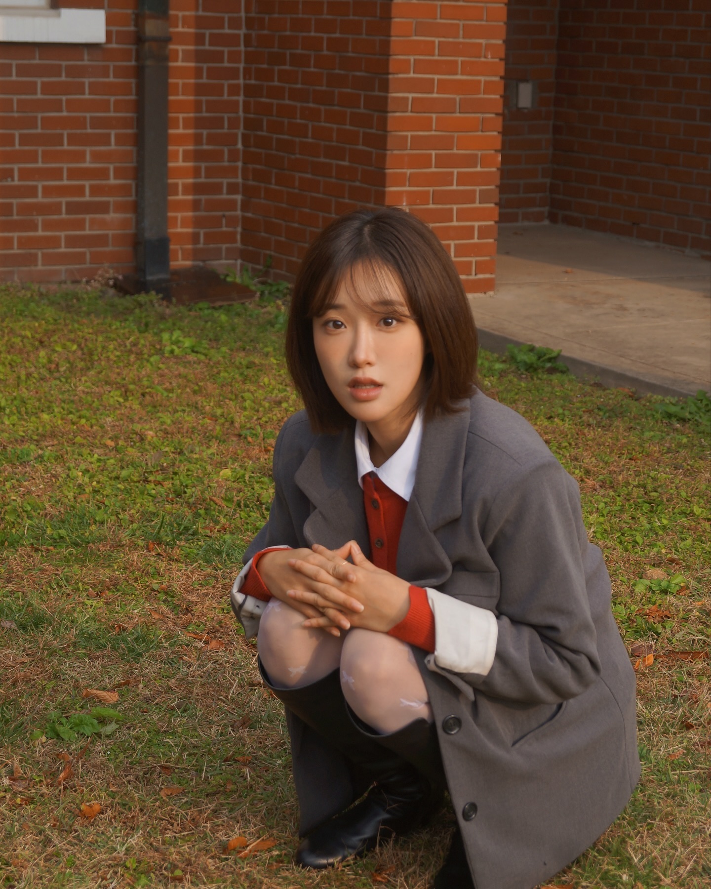 점점 발전하는 지수포토 📸🍀
비오는데 카메라 들고 뛰어다니면서 열심히 찍었다 
내가 더 잘할게 지수얌 ,,,