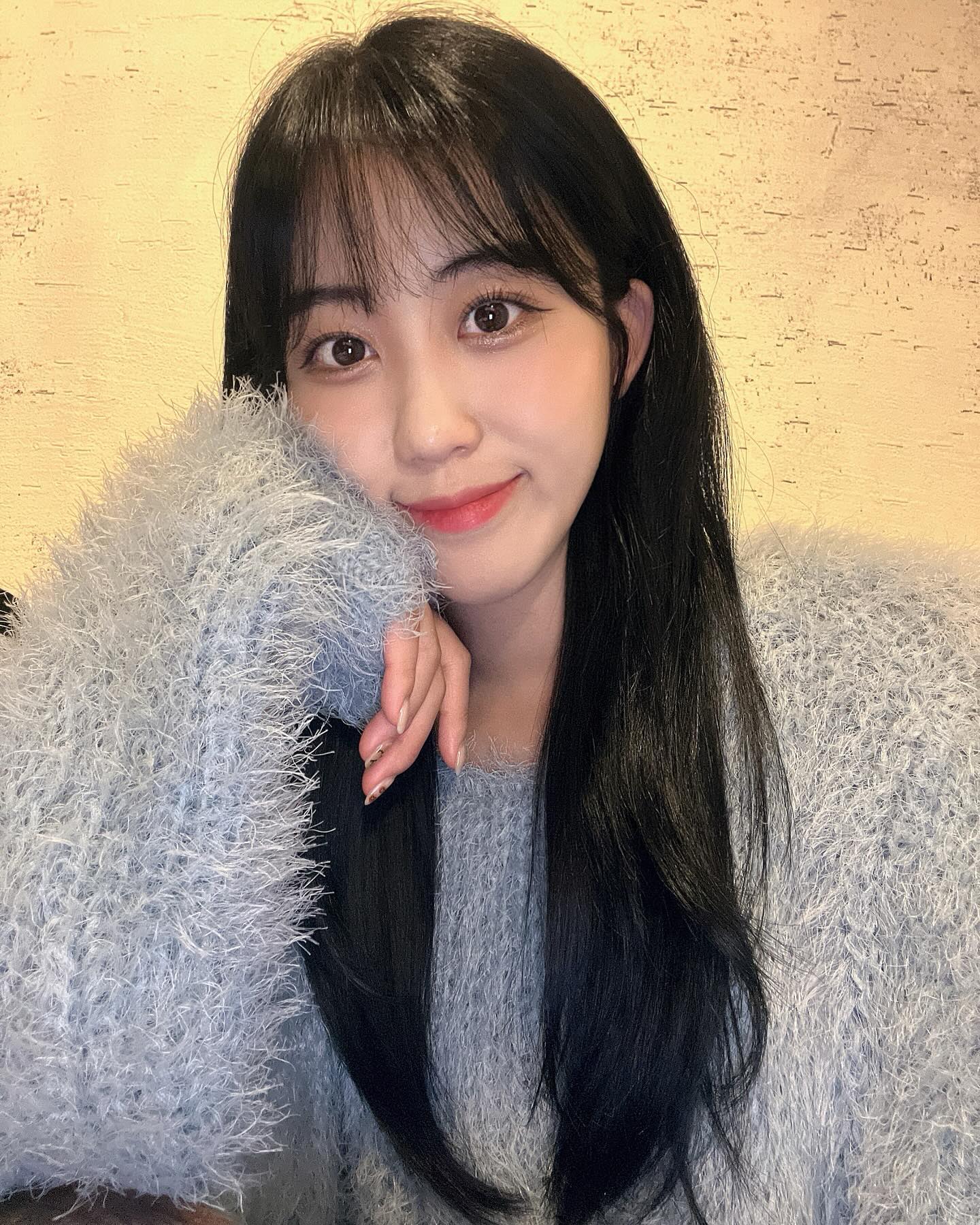 셀카는 너무 오랜만이라서 어색하고망.. 🤓