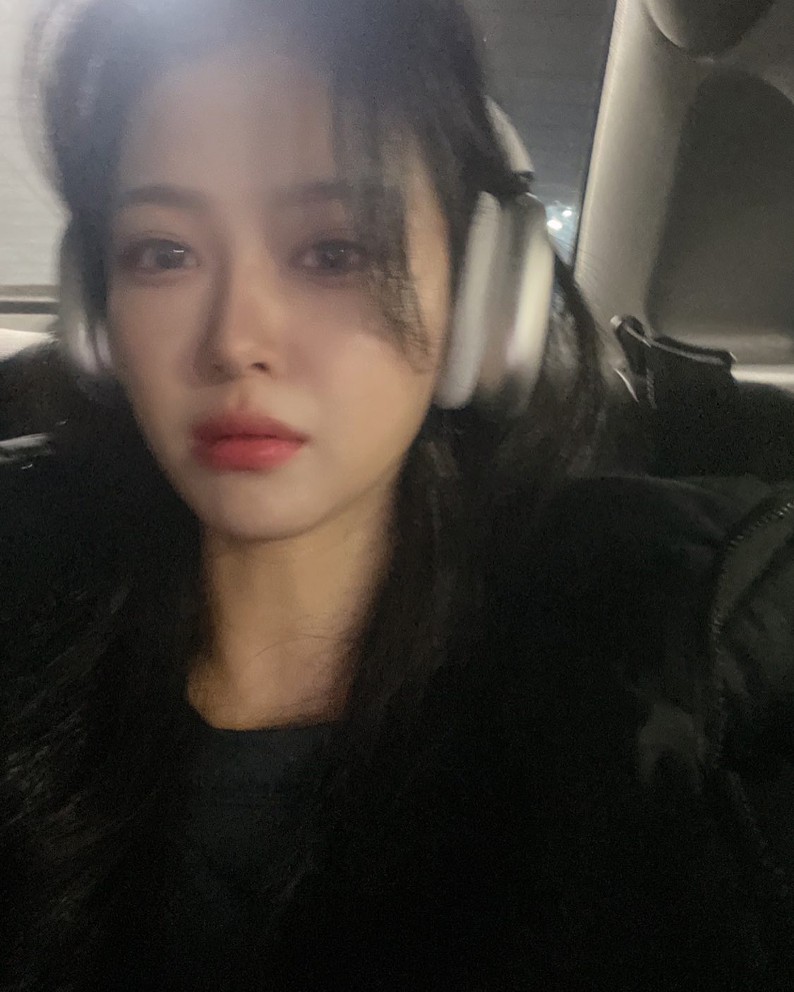 맥스가 나에게 왔다
한달 늦게 받은 생각지 못한 생일선물
기부니가 좋네요?😃
이제 내 운동친구가 생겼어요🎀🎀

맥스가 있으니 이제 운동력 2우우배 상승이겠지요? 다들 날씨 추운데 따뜻하게 건강하게 겨울 이겨냅시다

계정 활성화 시작!
열심히 교육듣고 공부하고 활용해본
웨이트,필라테스 좋은 내용들로 찾아뵐게요🖤