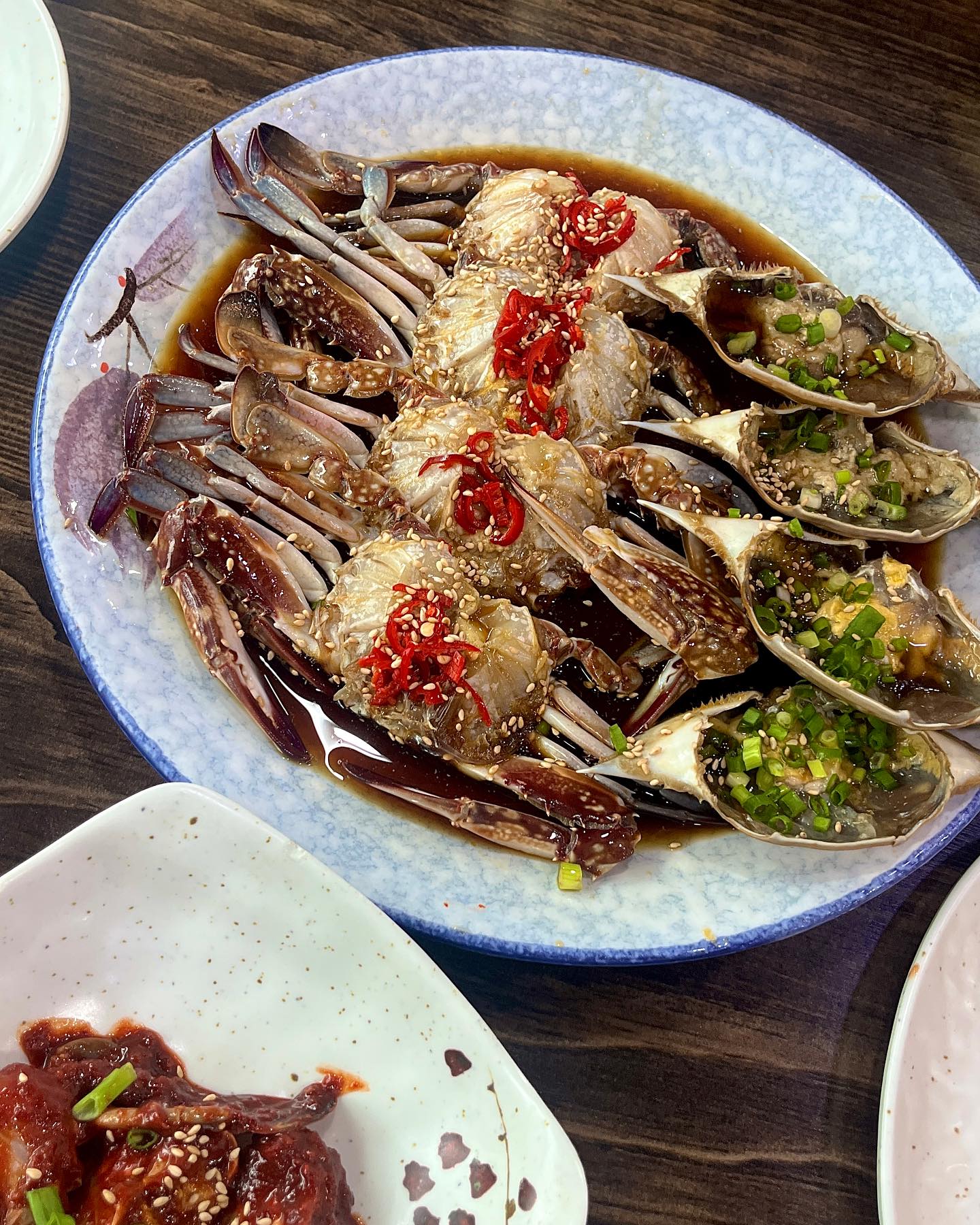 🦀#무남정🦀
간장게장 맛집,,♥️ 오랜만에 넘맛있게 밥 한그릇 뚝딱

.
.
.
.

#맛집추천 #오늘의맛집 #맛스타그램 #먹스타그램 #찐맛집 #추천맛집 #맛집공유 #김해맛집 #간장게장 #간장게장맛집 #김해간장게장 #게장맛집 #김해게장맛집
