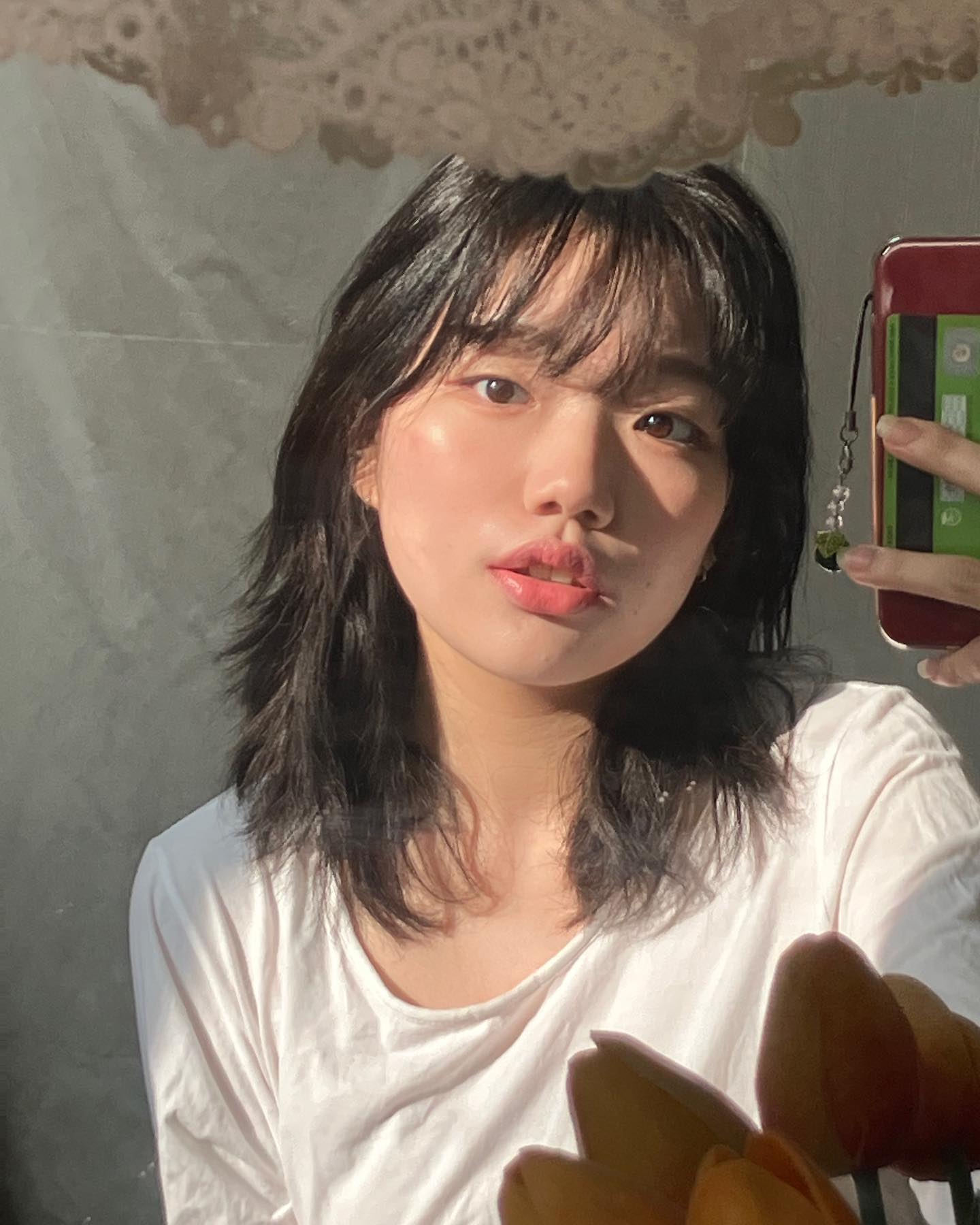 부스스…