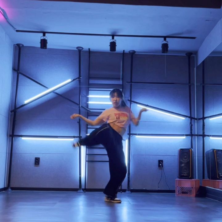 빗취 일일체험한 두 유교걸 ^... 😝
with chaeyeon._.1111❤️‍🔥

#choreograpy by me _yujinshin_ 
#song dojacat #rules