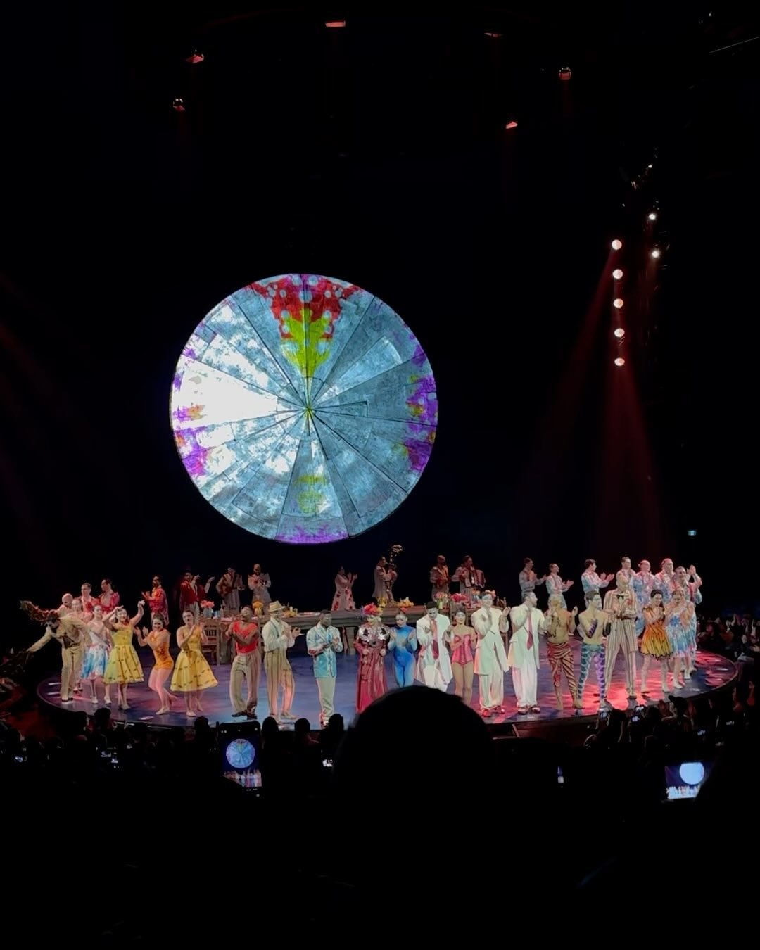 #LUZIA #a_waking_dream_of_mexico 
#태양의서커스 #루치아 
연말은 문화생활로 꽉꽉 ❣️ 

신기한거 많았는데🥹 
연체곡예가 제일 신기 🫢
인간 문어를 보고옴 !! 

누군가 취소한 표를 
공연 하루전에 샤샤샥 예매🤗