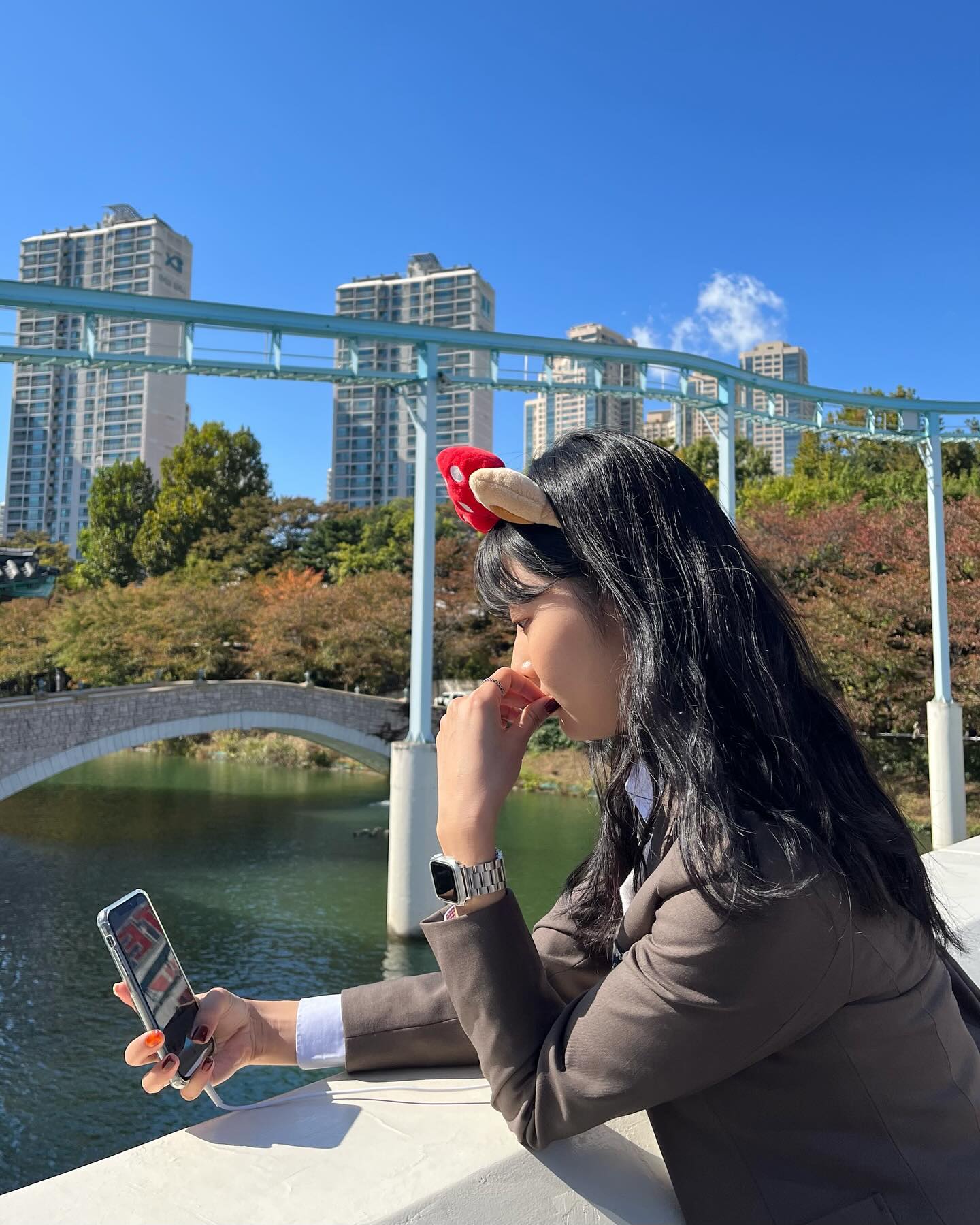 *
나영이와 내가 고등학생 때 친구였다면 ? 🤔🤭🤗
( 퇴장 시간 때 나왔겠지 .. ㅎㅎ )