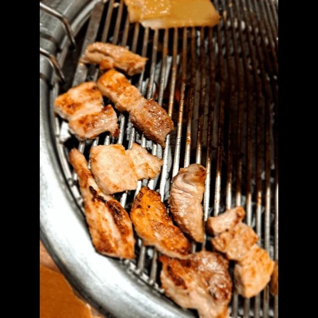 #명지신호동맛집

#명지고기집

#신호동고기집

#명지맛집삼겹살

#명지목살맛집

#명지돼지갈비

명지고기맛집 도톰🎶