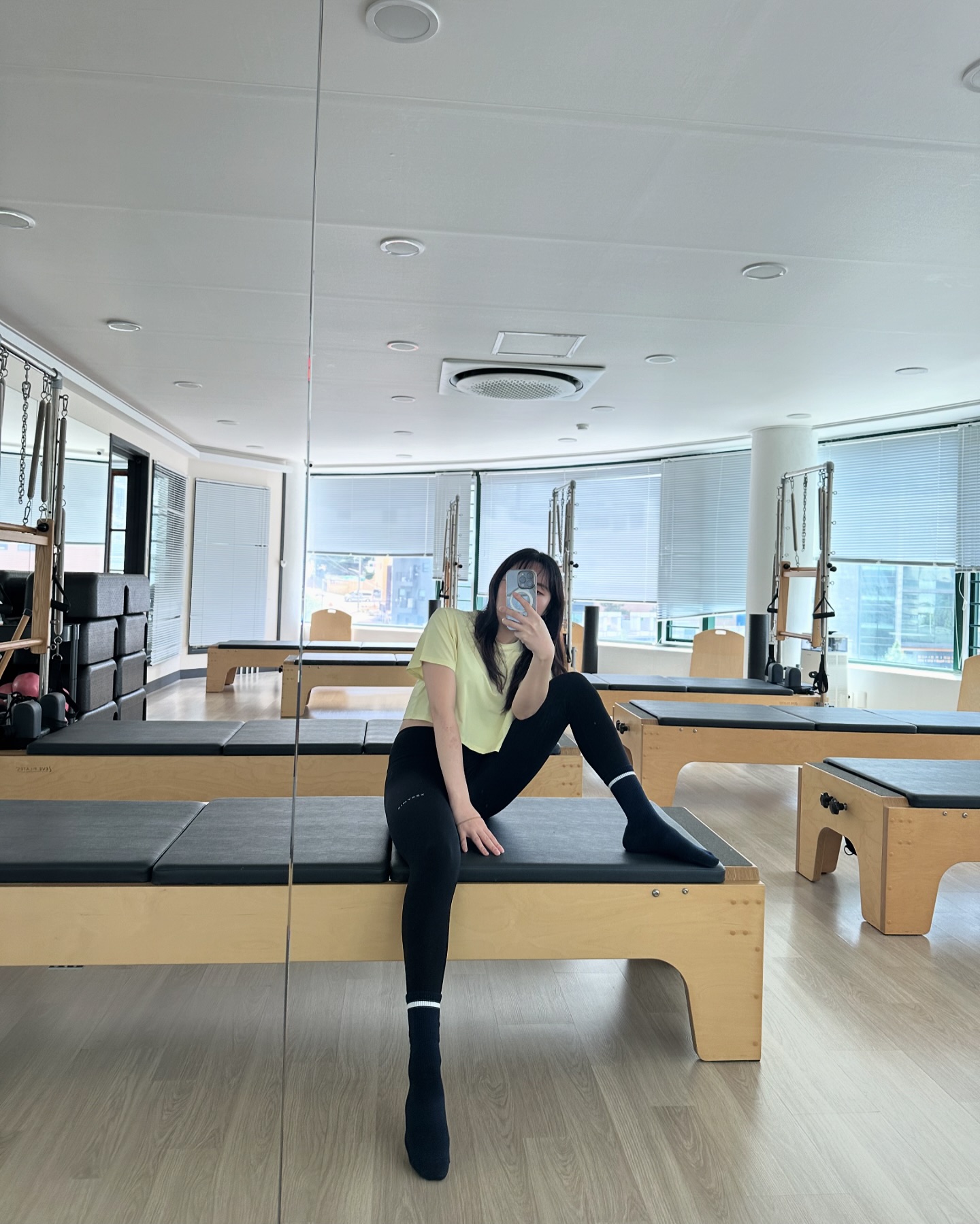 사진은 원래 힙
소피바 양말과 함께하는 힙

#협찬 #sopiva