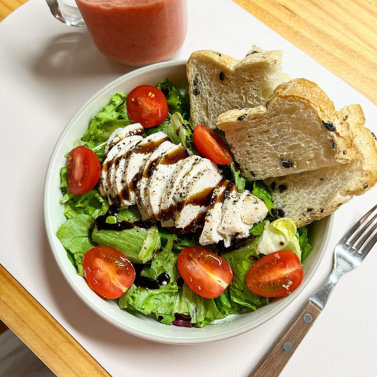 .
응 다이어트 아니구요😛 
그냥 건강하게 예쁘게 맛있게 먹으면 좋자나유💚
다들 연말 마무리 잘하시고 23년 잘 보내주자용🙌🙌🙌