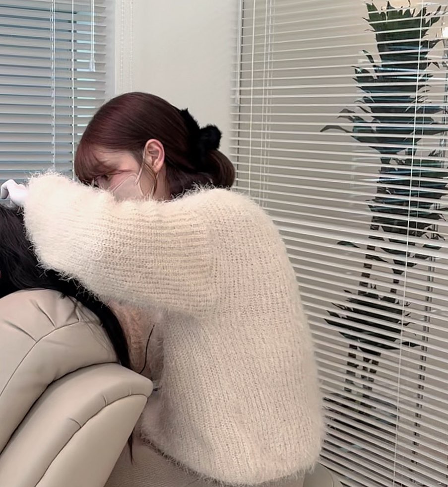 ohgive.smp 🌿

원장님이 좋아해주시는 내 모먼트
매번 애정담아 찍어주시니 이번주는 꼭 화장해본다