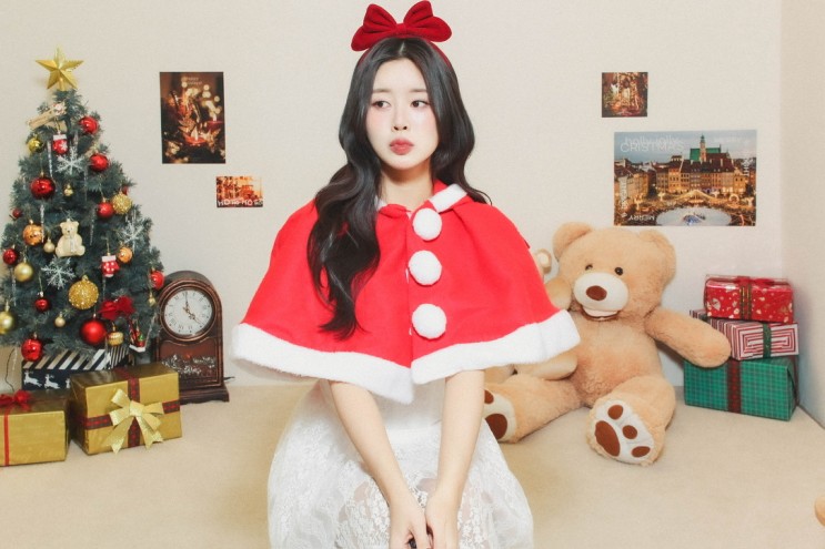 크리스마스 컨셉 스튜디오 촬영 의상 화이트 원피스 성수 셀프사진관 포토포레