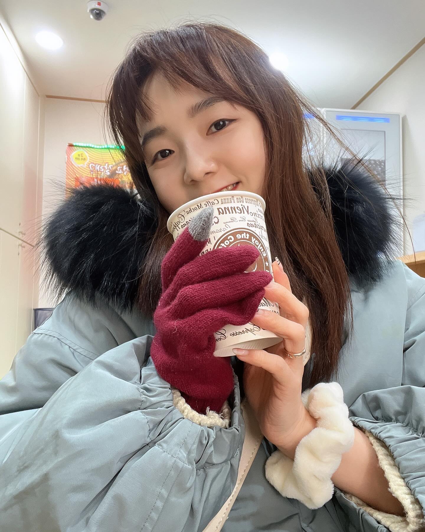 흠…? 

오랜만에 촬영 갔다와서 넘나 기분 좋은 것 🍃