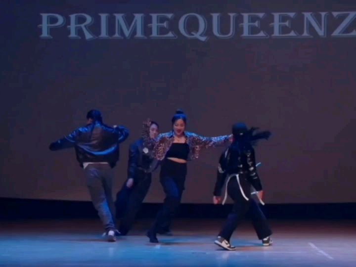 odc_streetdance primequeenz

ODC 21th 정기공연 Guest Showcase
함께 할 수 있어 행복했습니다🙌✨️
다음엔 꼭 커비도 함께🤍

Full ver. Streetdance ODC Youtube

#동국대 #ODC #프라임퀸즈 #Guestshow 
#primequeenz #Roar #krump #dance