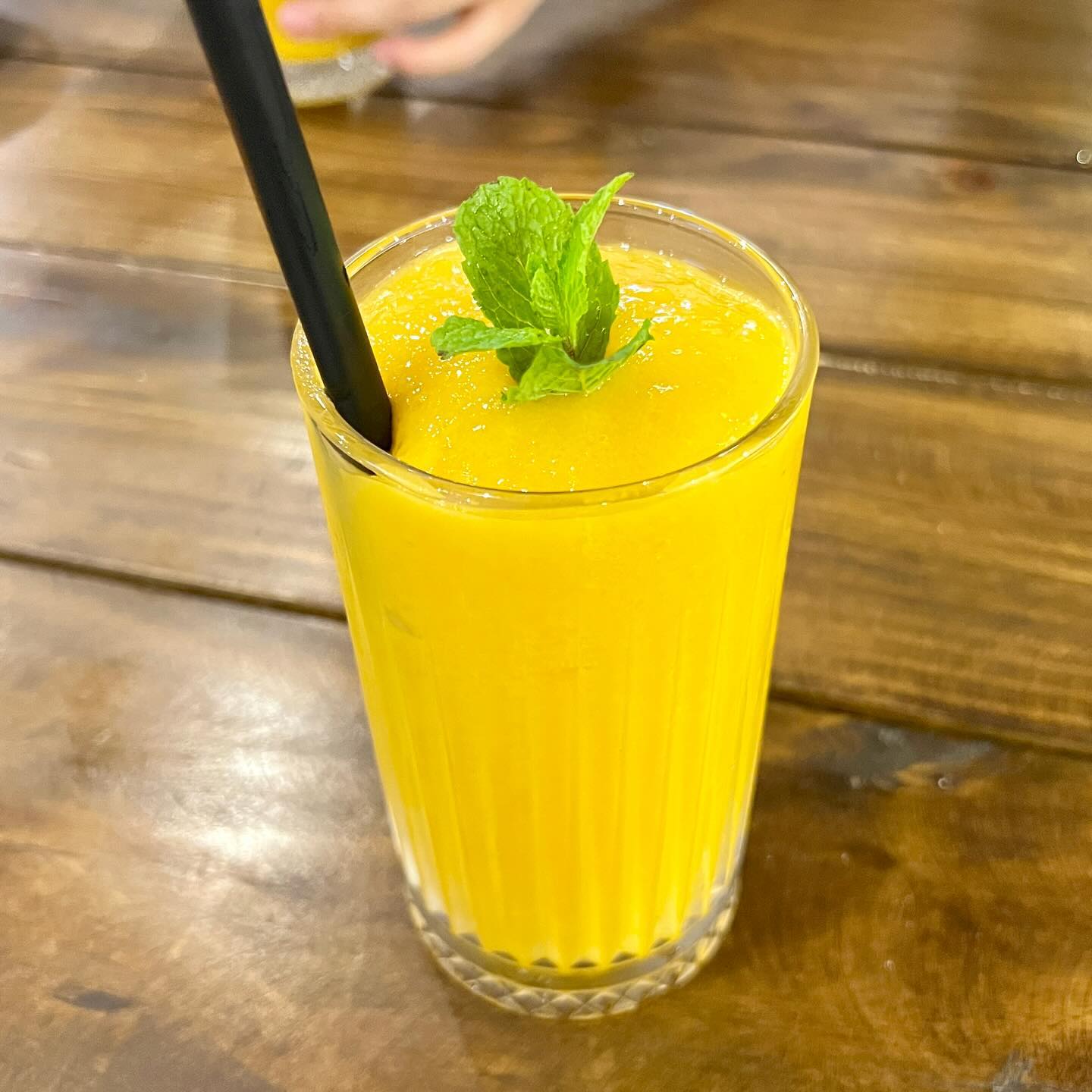 🧳✈️🍴
_
음식을 가리지않는 편이라 어딜 가나 입에 잘 맞지만
그 중에서도 베트남이 최고 잘 맞는 듯♥*+•.
_
맛, 가성비도 좋고 ͙ᐟ 태교여행이라 신경 쓰이던 위생까지 완벽 ͙ᐟ
나트랑 간다면 라냐를 잊지마세요...🫶🏻
(블로그 포스팅 쓰다가 군침이 싹,,)
_
#나트랑시내맛집 #나트랑맛집 #라냐 #LANHA