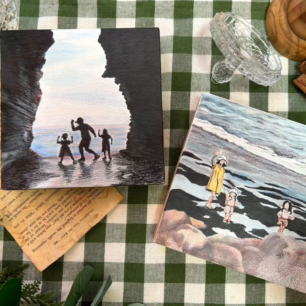 #summerdays☀️🌊 

Travel illustrations, color pencil
1. Goseong 2023
2. Jeju 2021

점심 때 짬내서, 가끔은 저녁에
그동안 꾸준히 다녔던 화실
아쉽지만 현실세계가 바쁜 요즘
취미생활 다이어트 하렵니다🥹

다른 것보다 남겨둔건 운동인데
무엇보다 건강이 중요하다고 느껴지는
요즘입니다. 몸도 마음도 건강히_

모두 안전한 하루하루 보내세요🙏
.
.
.
.
#그림기록 #여행기록 #여름바다 #고성여행 #제주도여행 #그림일기 #취미생활 #취미그림 #직장인취미 #워킹맘일상 #색연필 #끄적끄적 #쉬어가기
