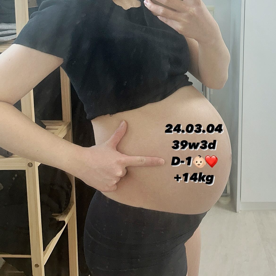 예정일 4일전이었는데 갑자기 하루전으로 바뀌어버렸다🤣
그렇게 나와라 나와라 했거늘... 진짜 빨리나와준 우리카오👶🏻❤️
.
#리얼만삭사진📷