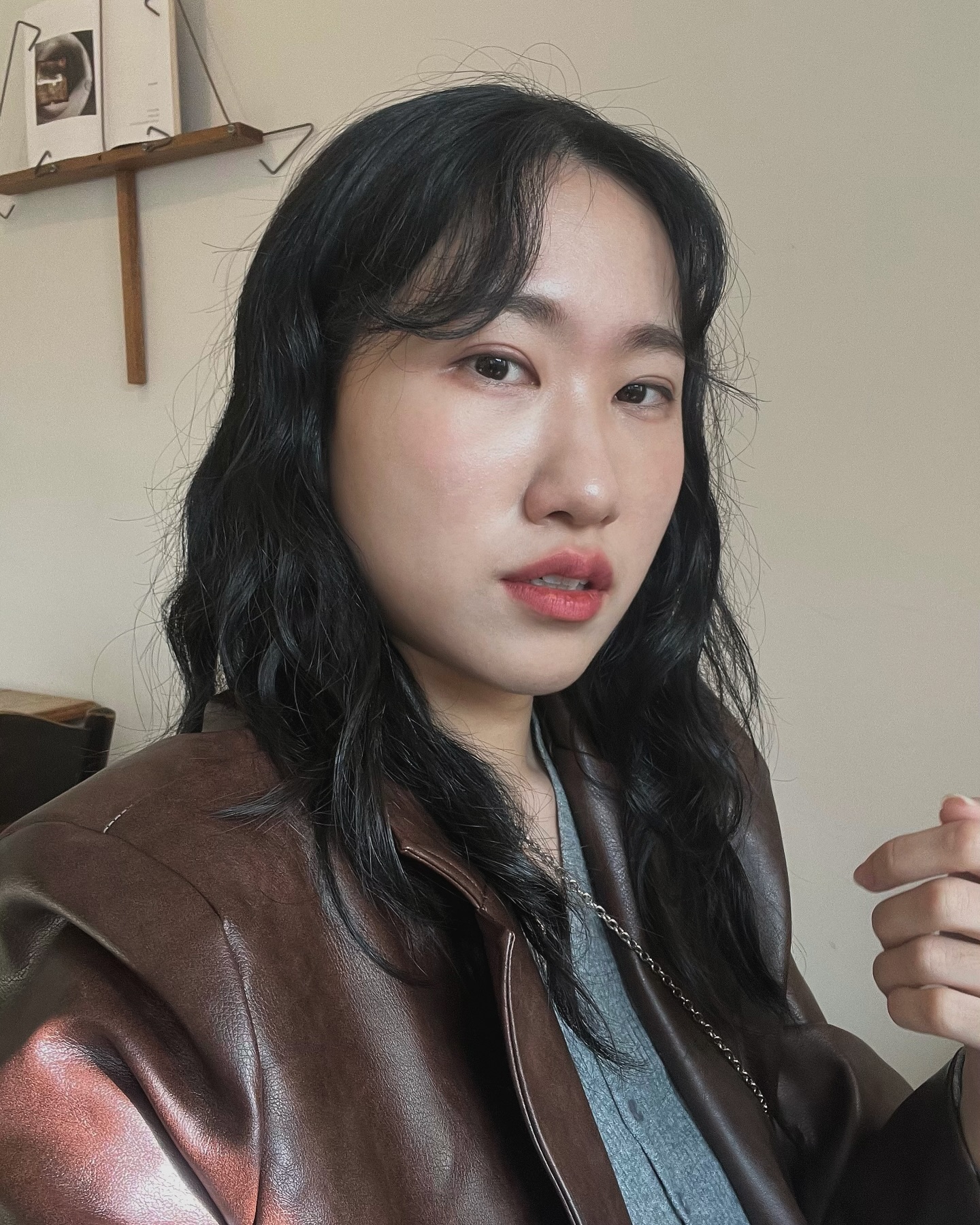 뉴 뽀글머리 👩🏻‍🦱 🖤