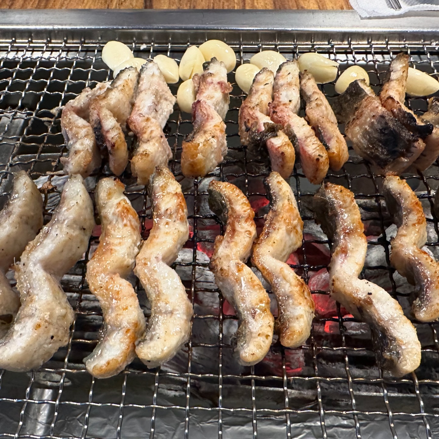 장어&꼼장어에 조개찜먹고,
노래방가서 소화시키고 4차로 닭날개튀김에 생맥 🍻

🔥토 즐겼으니 짬뽕으로 해장 😋😋
