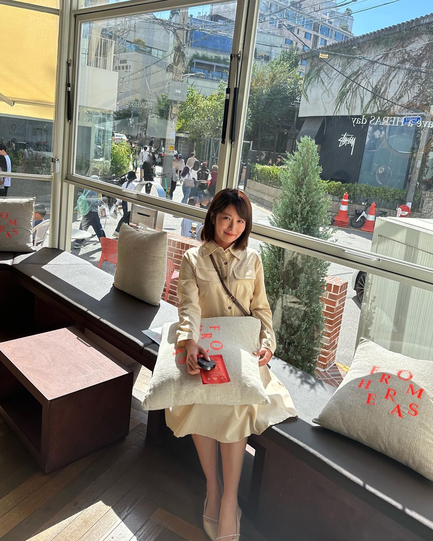 간만에 꽉꽉 채워보는 피드☺️
찬란한 시간을 보내게 해줘서 너무 고마운 오랜 친구🫶#나들이 #광합성 💓 
곤듀 덕에 #일카적응완료 🐥 
.
.
#가을룩 🍁
