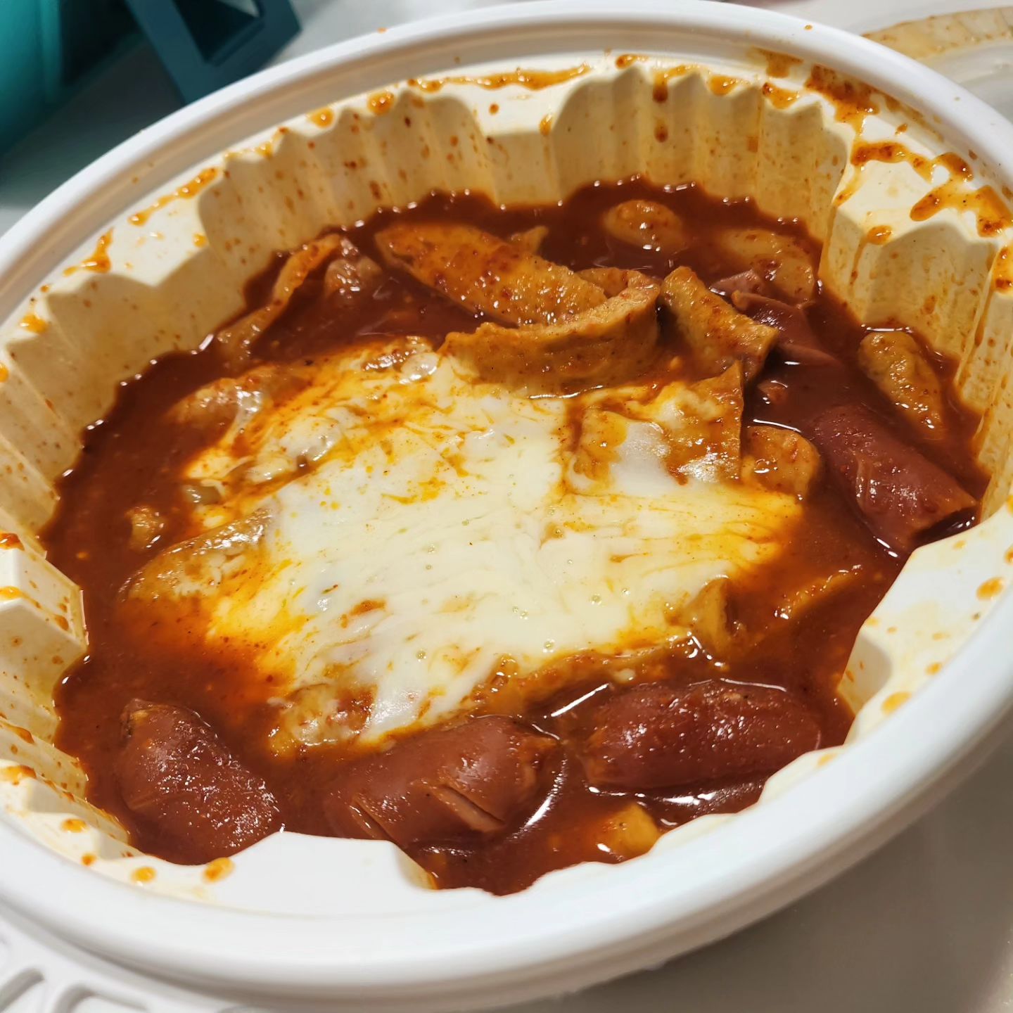 그날엔 엽떡~
오빠가만들어준 계란찜♡
나보다 음식잘하는데....ㅎㅎ

#엽기떡볶이🔥 #신랑이만들어준💕 
#계란찜🐣 #애들이다먹음😭 
#맵다매워🌶 #덥다더워💦 
#어우배불러😝 
#먹엇으니운동해야지💪#내일부터👊