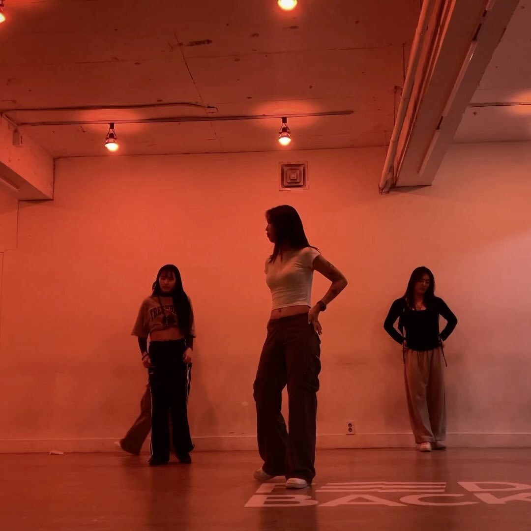 I LOVE U TAMA 🥵

#choreo __tama______ 
munilong #hrshrs
feedbackstudiokr