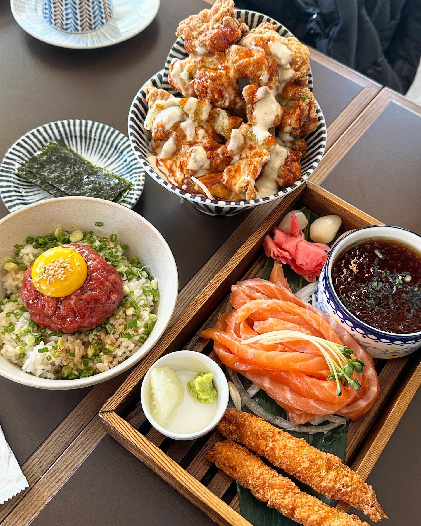 #연하동 #연어국수 #연하동신논현점