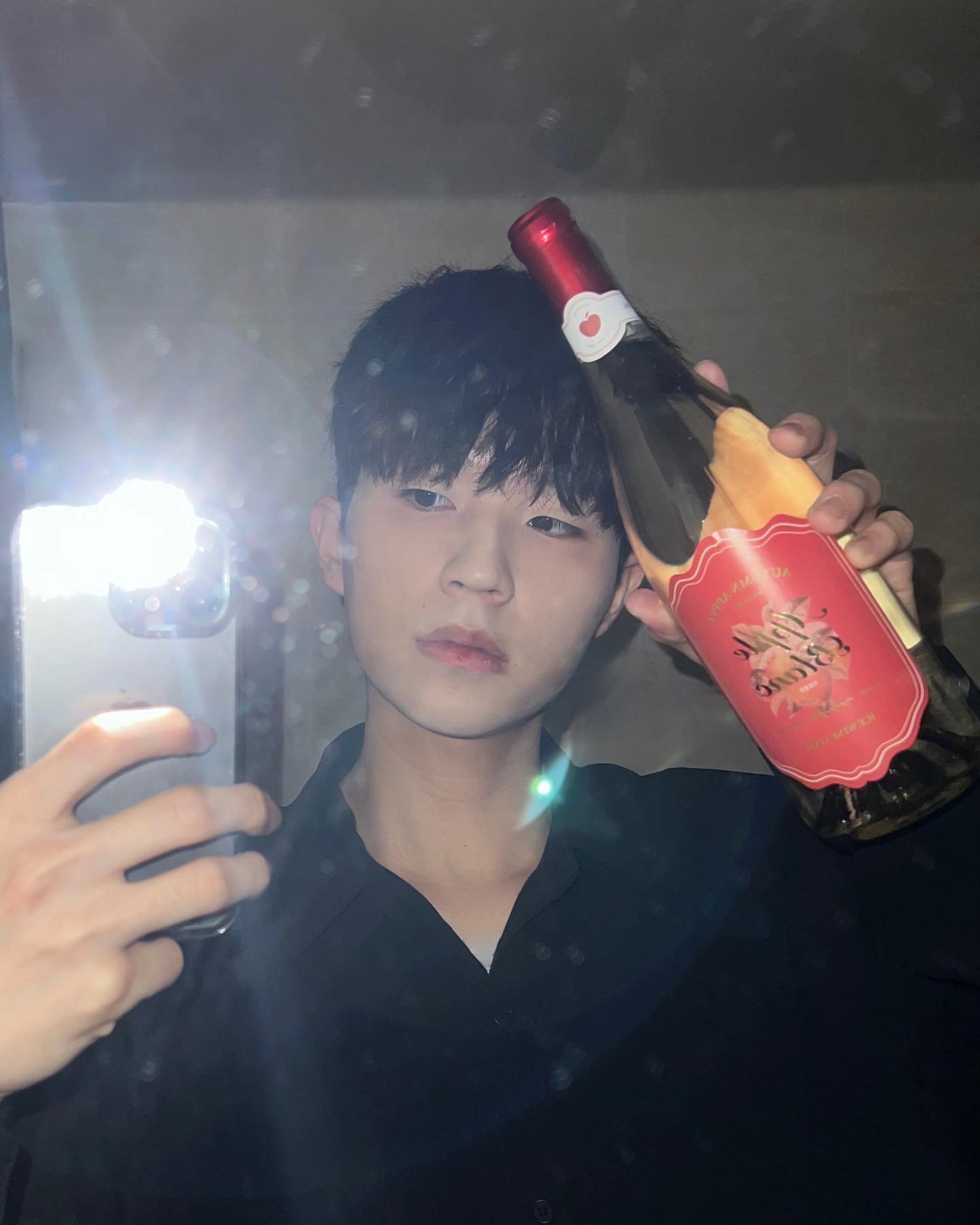 #협찬 #꿀사과와인 
.
네이버 1위 와인 "꿀사과와인"
달달하고 뒷맛이 부드러워서 거부감없이 누구나 즐길수 있을거 같아요 :)
올해 연말파티는 꿀사과와인이랑🤤
.
#와인스타그램 #술스타그램 #와인