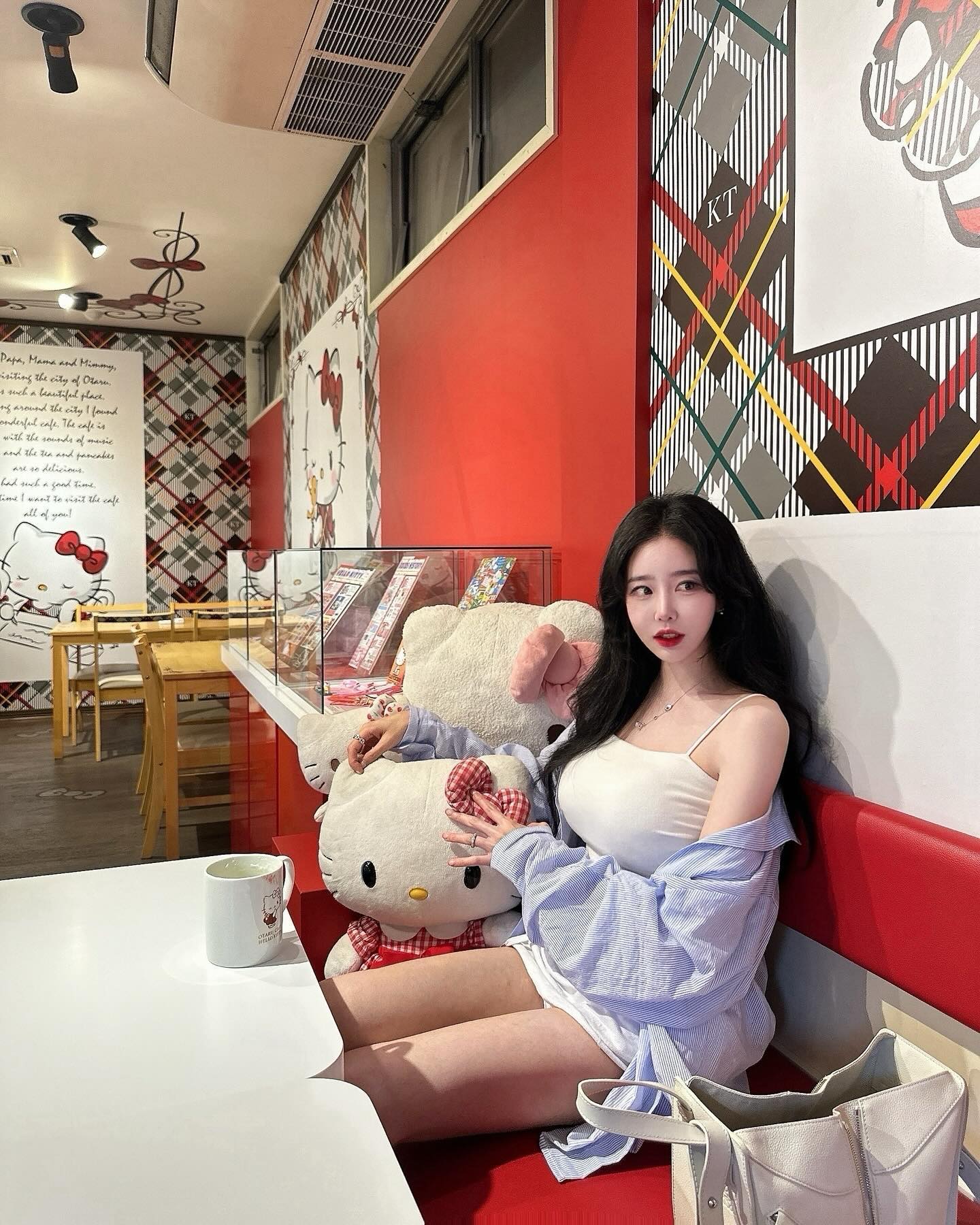 귀여운게 세상을 지배한다 ≽^·༚· ྀི≼