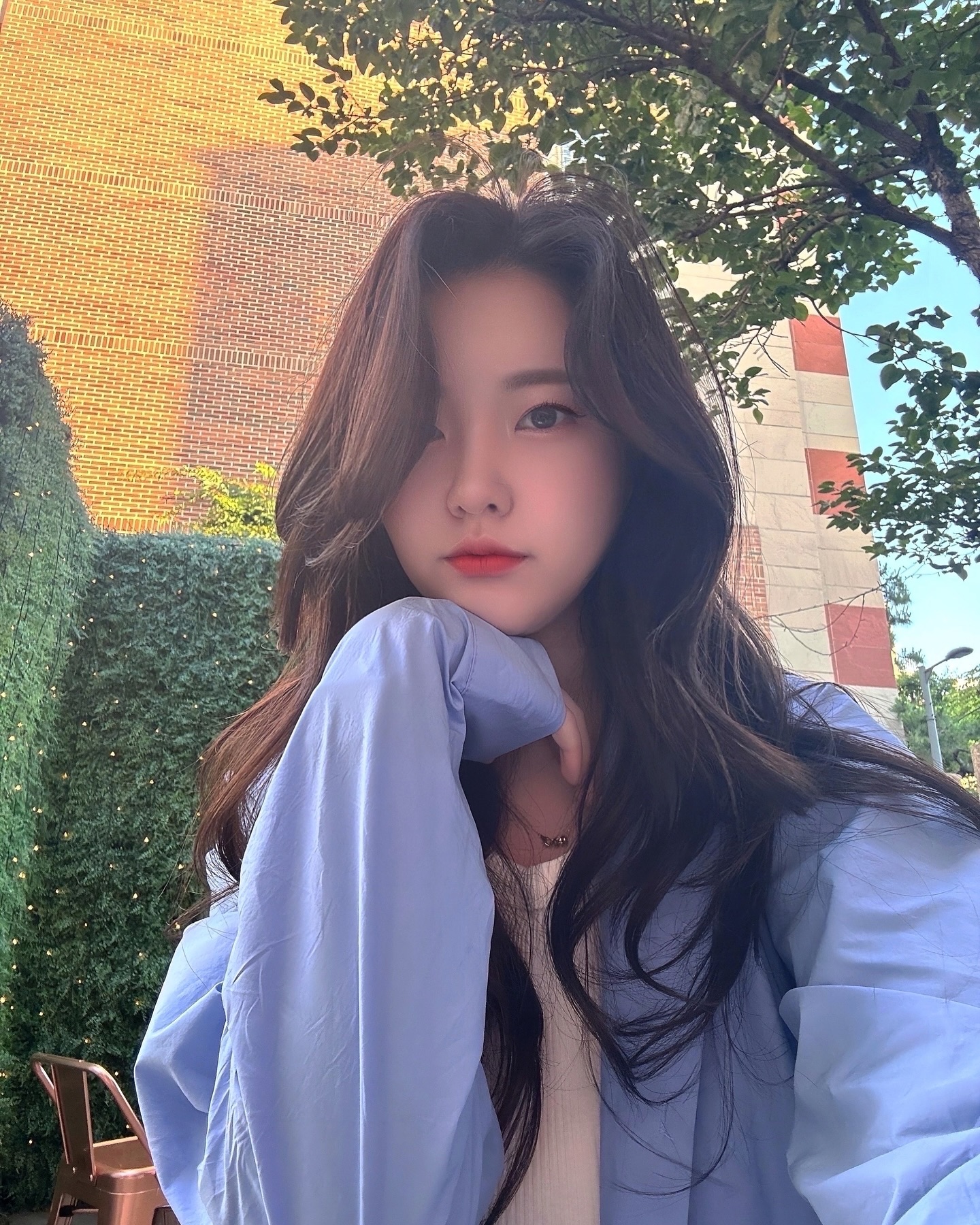 #dayandnight 

#블루셔츠 좋아하네 나💙

#ootd #오늘아님 #selfie #selstagram #셀카 #셀스타그램 #📸