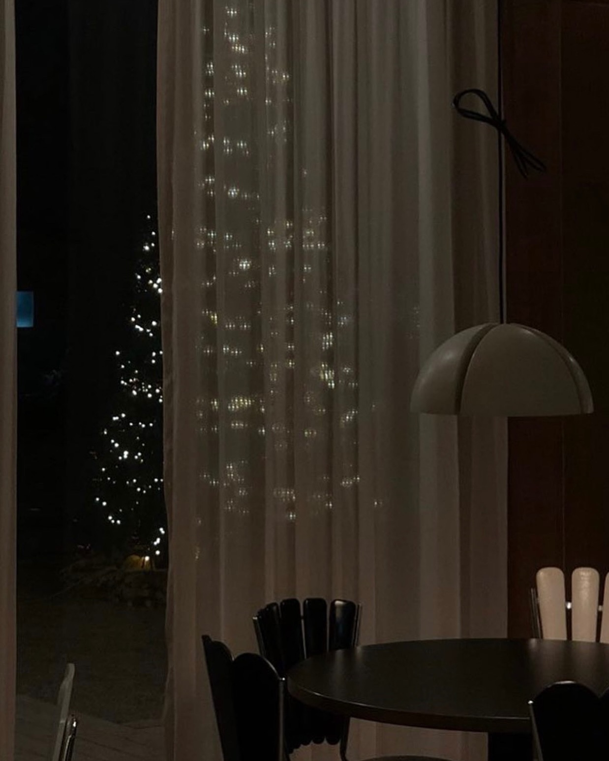 이맘때 되면 생각나는 #아크커피 🎄