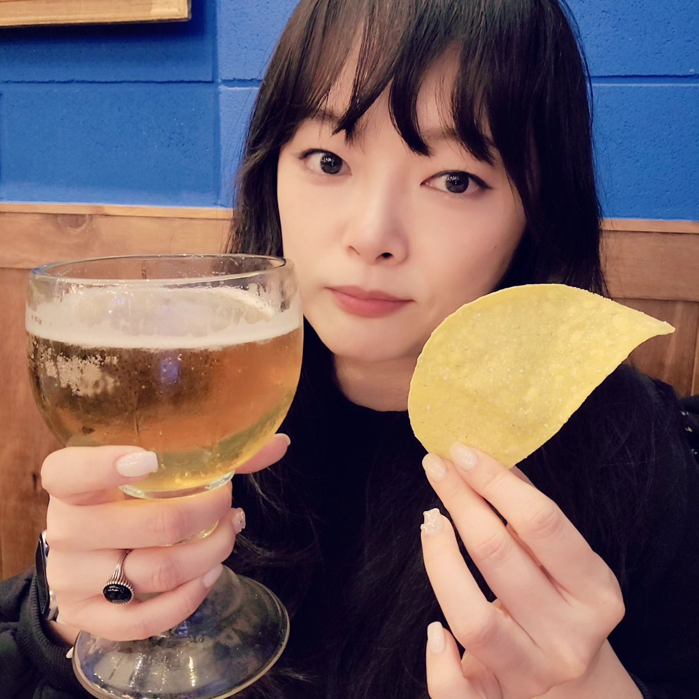 요즘은 맥주값 부담을 좀 줄이려고
외식 메뉴종류를 이리저리 바꿔보는 중인데
의외로 온더보더가 가성비 나쁘지 않았다.

#온더보더 #생맥주 #수요일 #저녁식사 #술스타그램