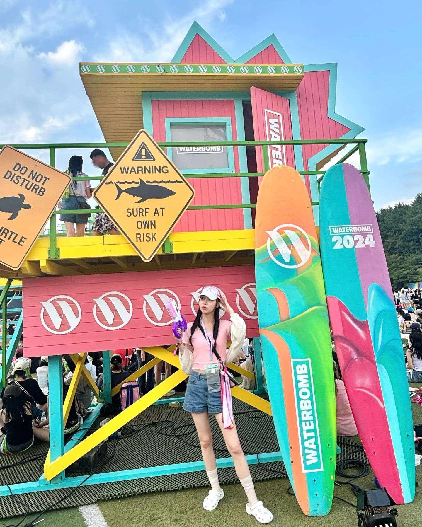 낮의 워터밤💦🔫
.
.
#워터밤 #waterbomb #waterbomb2024 #워터밤대전 #model#프리랜서모델#바디모델#부분모델#korea#asiagirl #hui#이영지#권은비