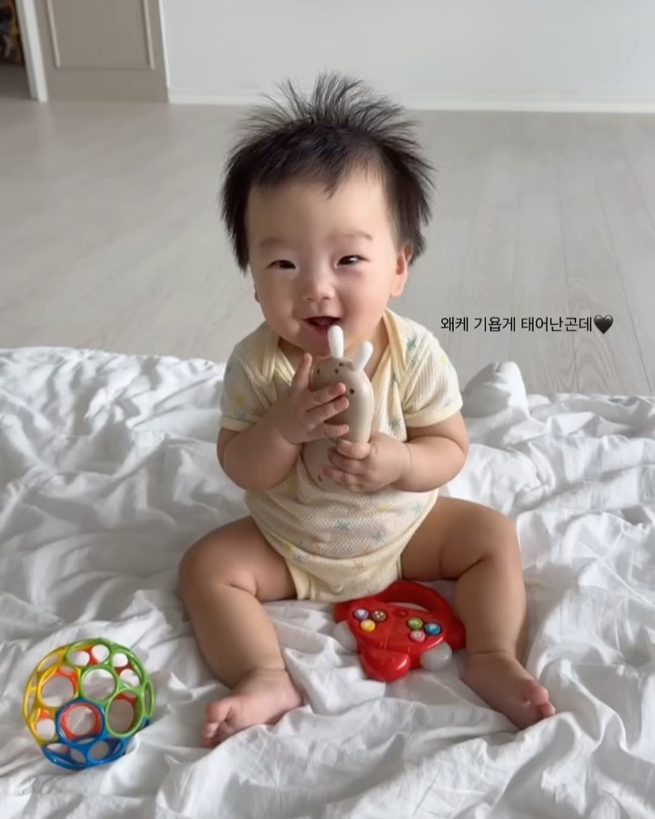 👶🏻+221

몇일 친정에서 요양하러 또하랑 왔어융🖤
먹을꺼 잘먹규 잘노는 사랑둥이 애교둥이🥹
외함미할비 사랑 듬뿍받고 집가쟈 애깅이~~~