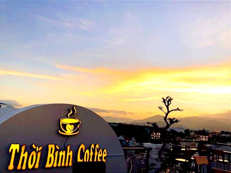Cam Ranh 나트랑에서 들려야할 옥상카페&칵테일 Thoi Binh Rooftop Coffee & Cocktails