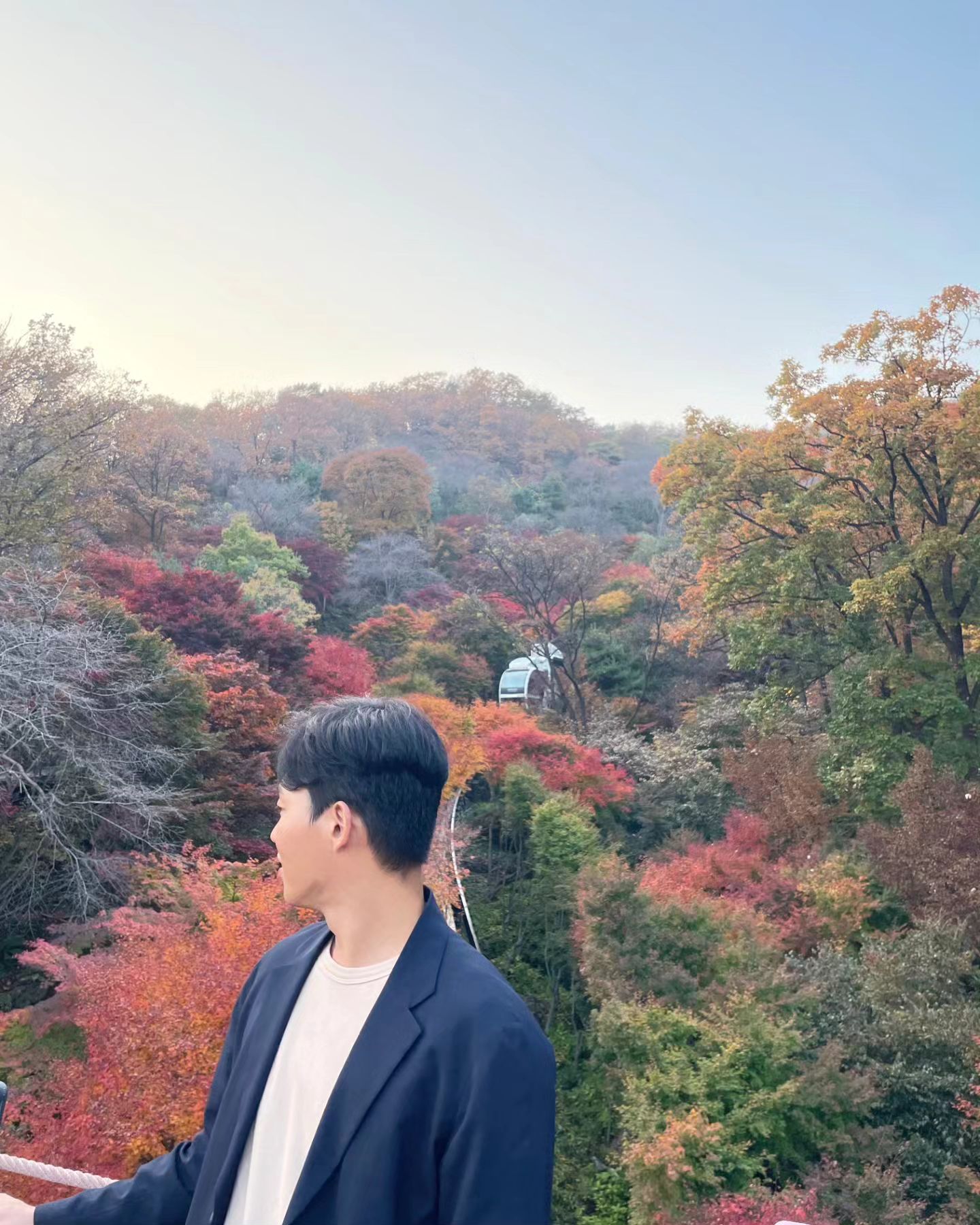 📍 화담숲 2023(10월 30일).ver
#실시간 현황

🍂 단풍의 명소 화담숲 
모노레일은 온라인 예매와 현장 둘 다 가능해요

💌 야경 사진은 입구에서만 가능해요
해가 일찍 떨어지니, 너무 늦게 입장하지 마세요

#화담숲 #화담숲단풍 #화담숲모노레일 #단풍놀이 #단풍명소 #여행추천 #서울근교여행 #곤지암 #단풍