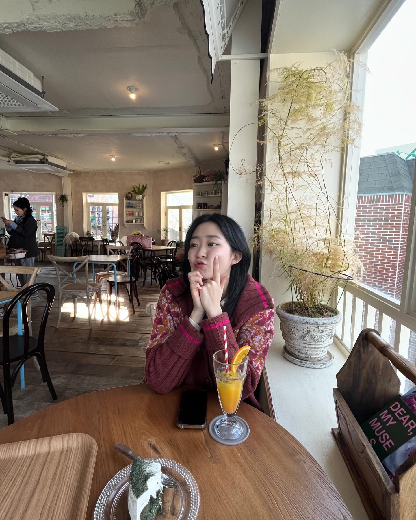 쑥 갸또 마싯더라 😝🌿 #꼬쇼네
