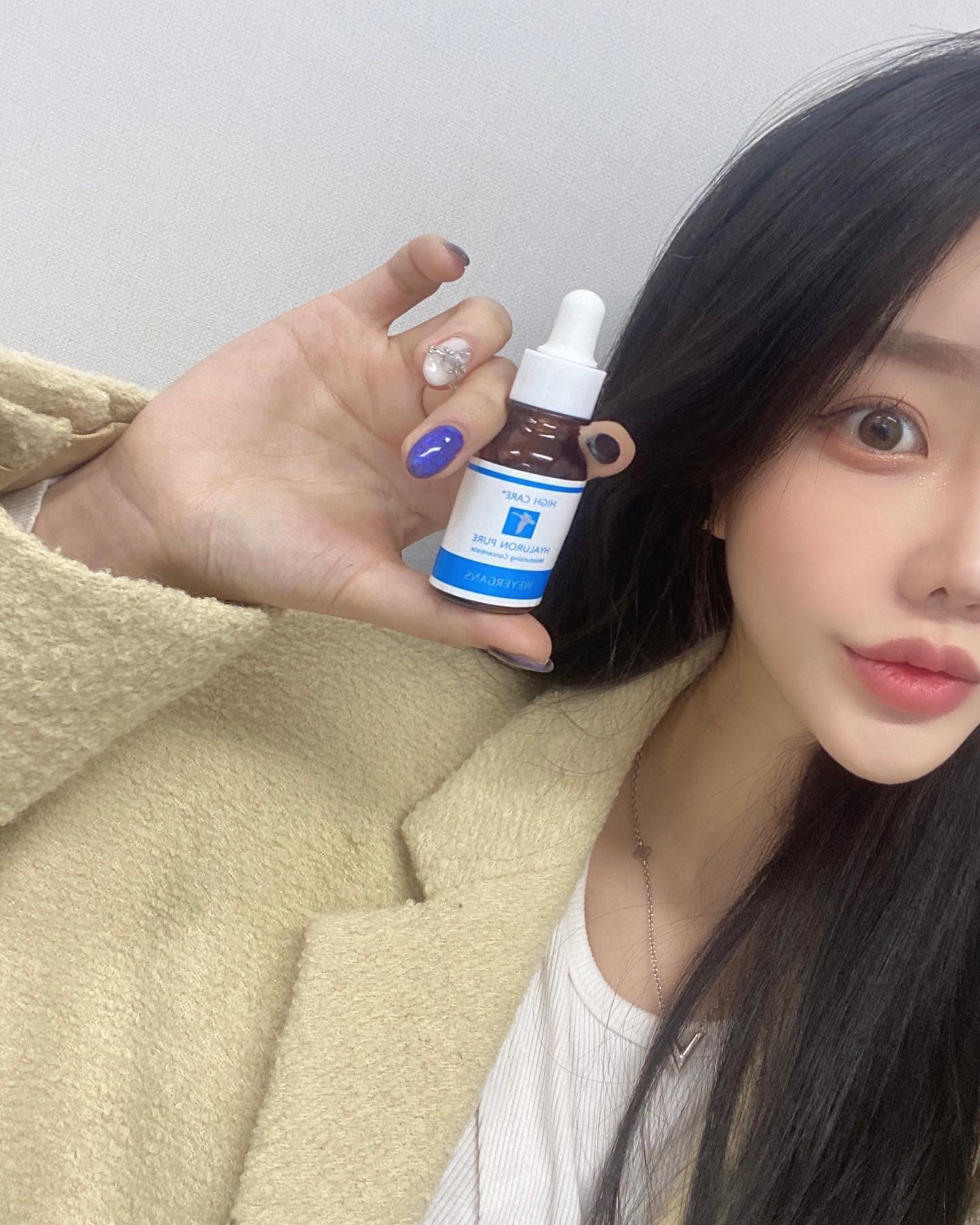 히알루론 퓨어는 모든 피부에 가능한 앰플이에용 ㅎ 바르자마자 삭 흠수되는 앰플!!!! 요즘 최애🫡💙 건조함 없이 화장이 들뜨지않고 오래 밀착되고 국내피부과에서 10년이상 관리실 앰플이에요!!!!!독일 더마 코스메틱 브랜드 바이어간츠의 저분자 히알루론산 앰플🖤🖤🖤🖤🖤🙃 #바이어간츠#화장품추천#피부과화장품#히알루론퓨어#히알루론산앰플#저분자히알루론산#탄련앰플#속건조앰플#피부과앰플#관리실앰플#피부과화장품