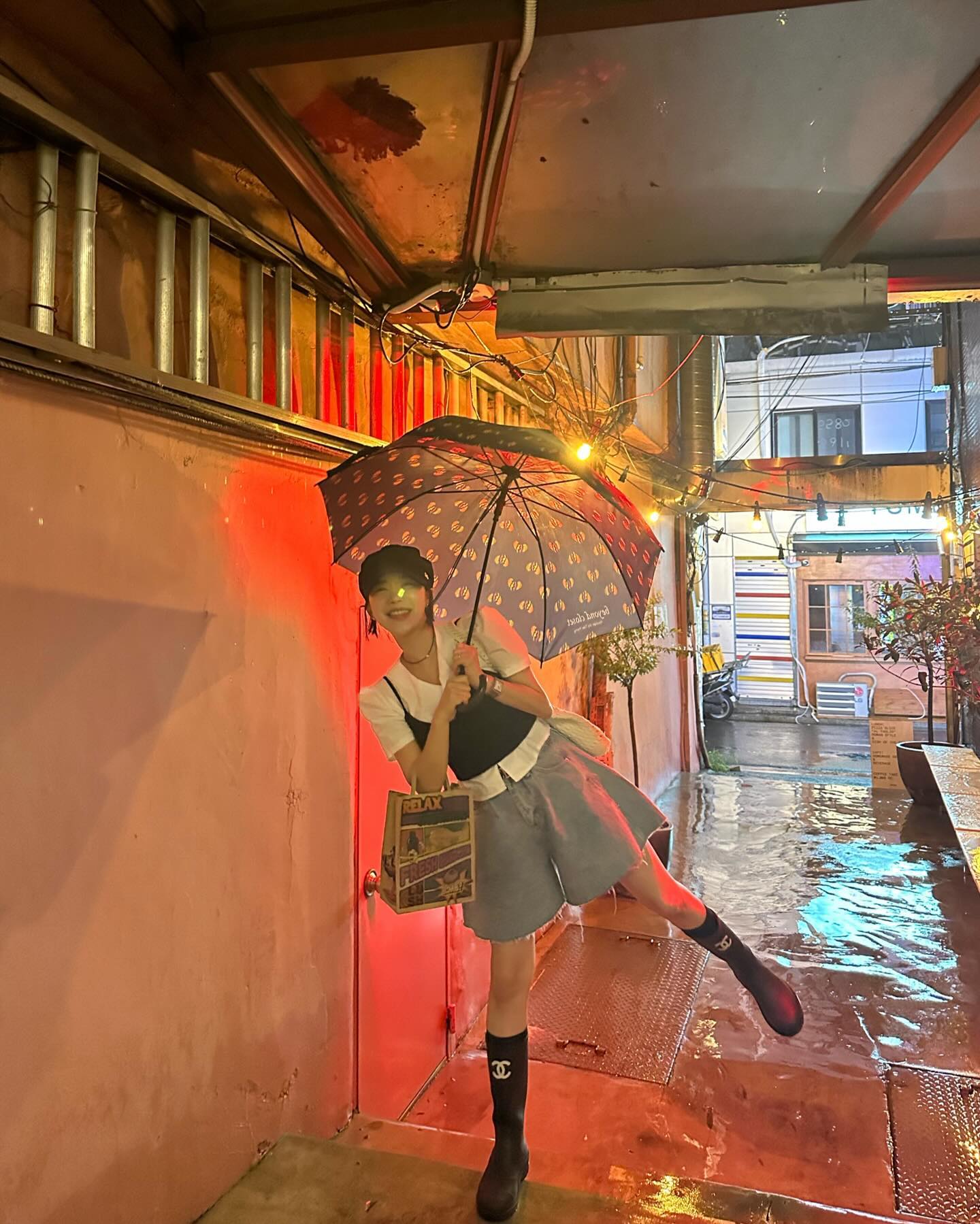 보고싶은 명으니에게 힘내와 함께 지나가는 여름 🌂🌨️ 9월화이팅