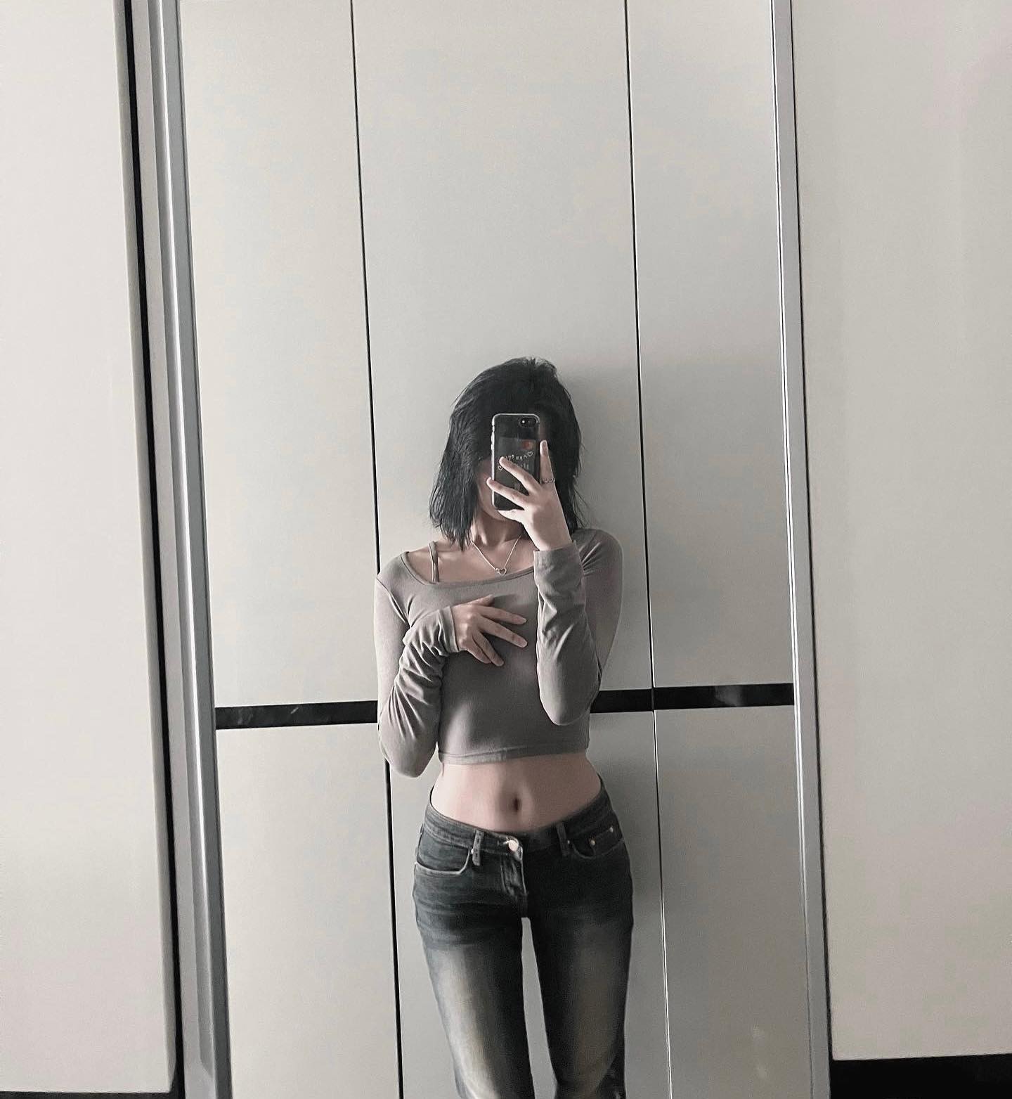 내가 요즘 빠진 #로우라이즈 #ootd #lowrisejeans #로우라이즈코디 #거울샷 #fyp