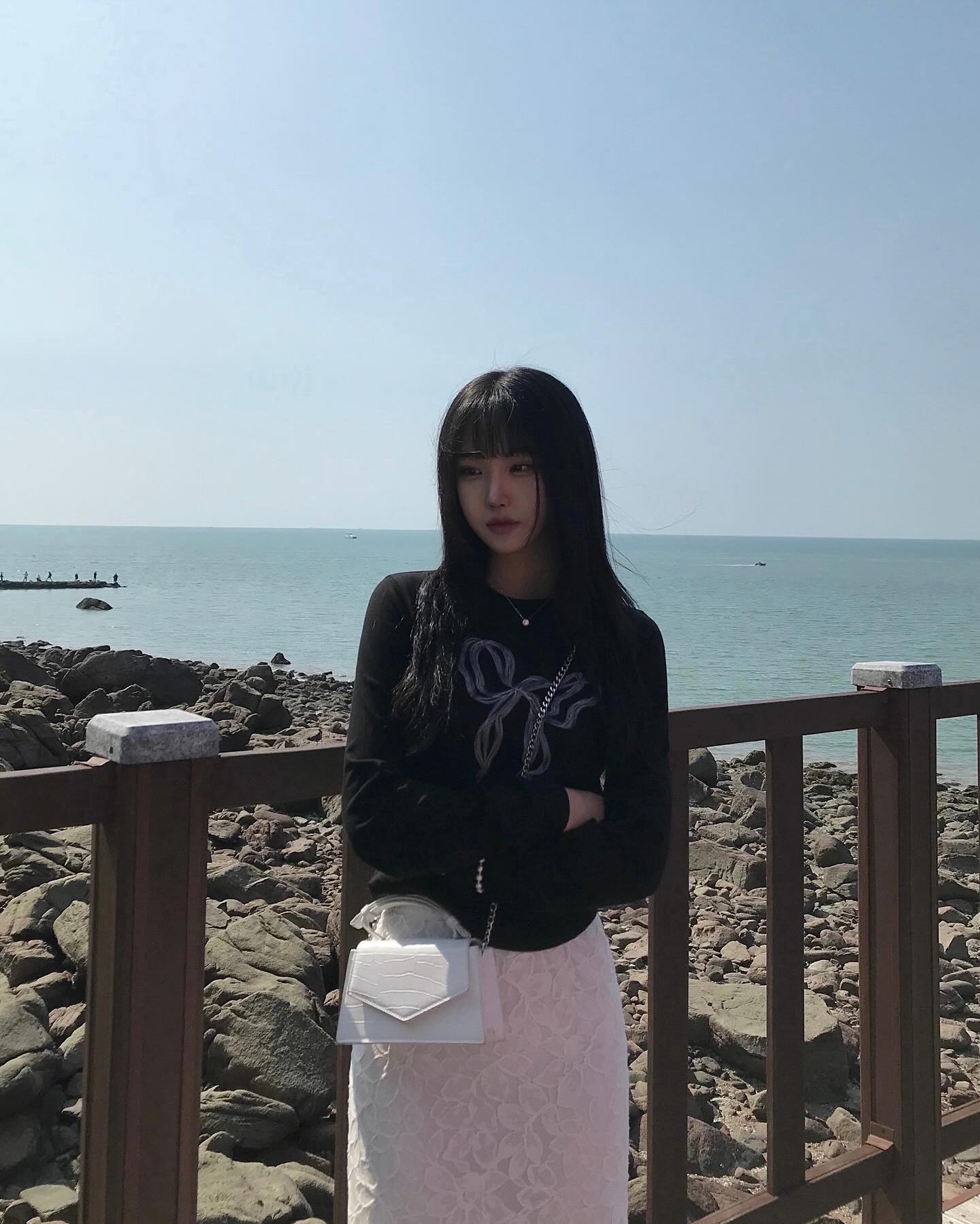 #협찬 ames_worldwide 🎀 🤍
.
.
.
.
.
#아메스 #amesworldwide #ames #오오티디 #패션 #패션코디 #무신사 #맞팔 #선팔하면맞팔 #좋아요반사 #팔로우 #fashion #fashionblogger #fashionista #ootd #musinsa