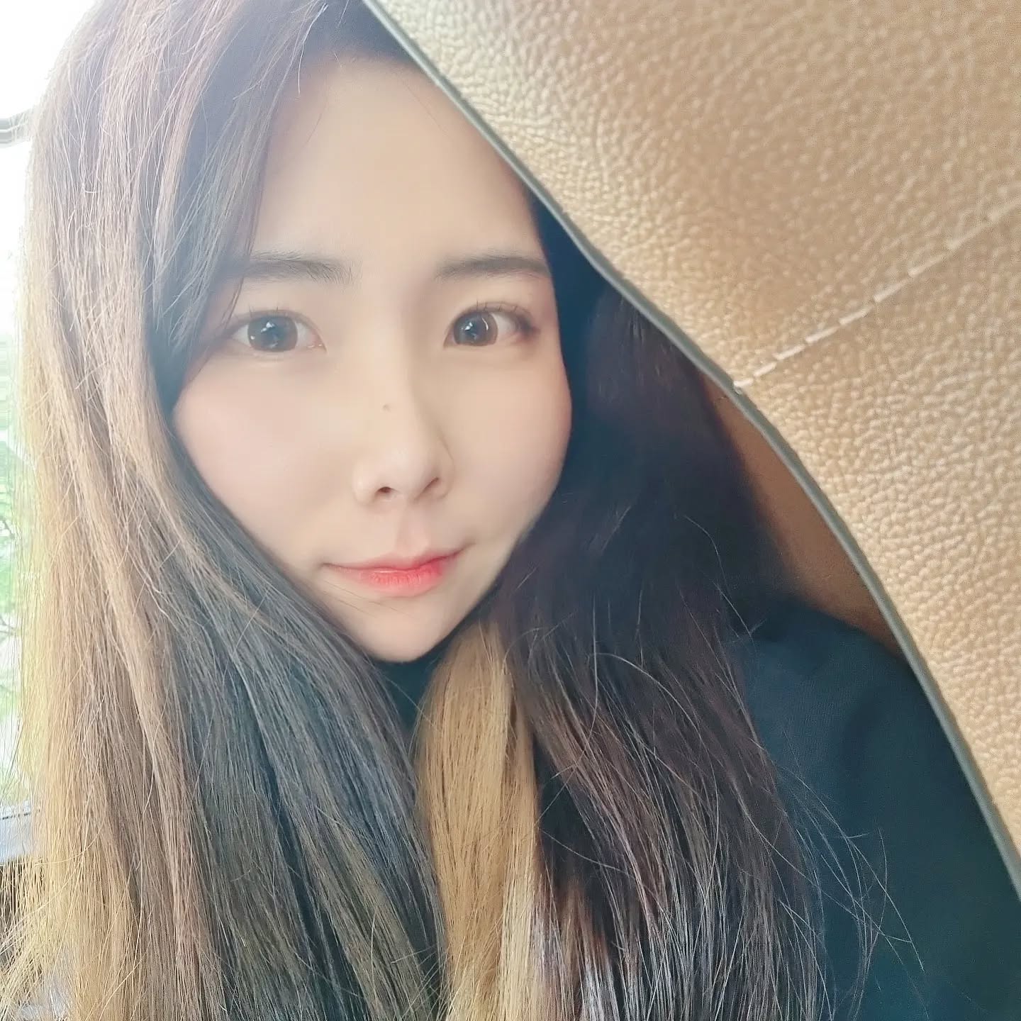 매직하고 나니까 머리 차분하니 좋넹
담주에 클리닉 해야징 아마두 ~ ㅋㅋㅋㅋ🤭
이번 한주도 먹고 놀고, 다음주부턴 꼬옥 운동 다짐 ✔️

#매직셋팅 #남양주미용실추천 #주말마무리 #헤어클리닉 #신데렐라클리닉
#여자드라이머리추천
#훈녀스타그램 #흔녀스타그램 #강남 #이태원 #구리데이트
#구리미용실 #운동스타그램 
#셀스타그램 #좋반테러 #좋아요그램 #instagood #likefoefollow #lfl #fff
#f4f #TBT #follow4follow #like