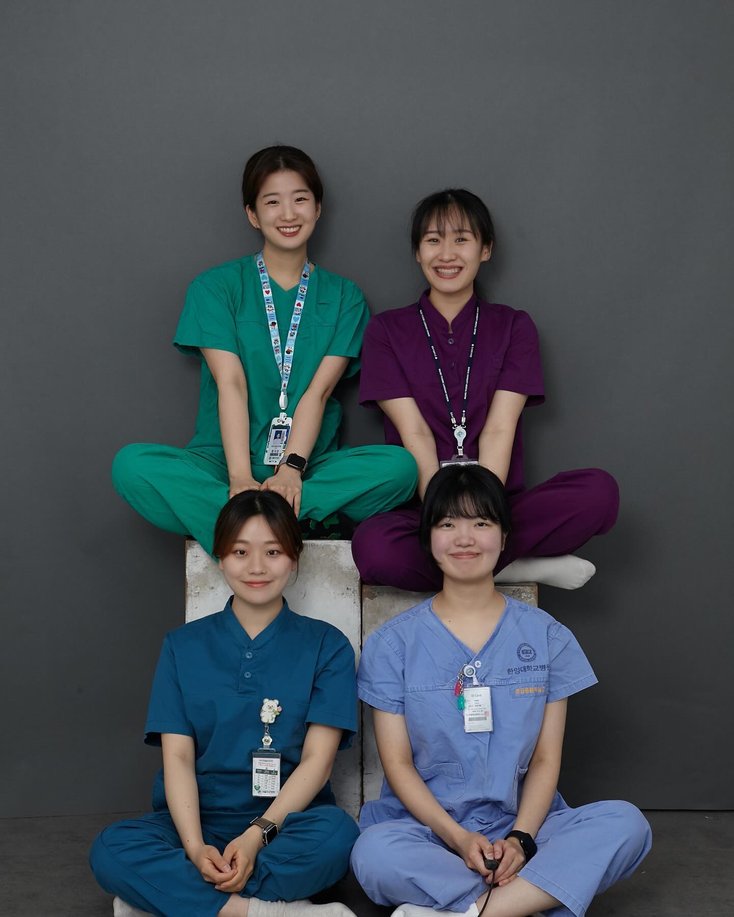 💚💜
💙🩵
무럭무럭 자라서 밥값하고 있는 우리
멋지고요
사… 는 동안 많이 벌자
