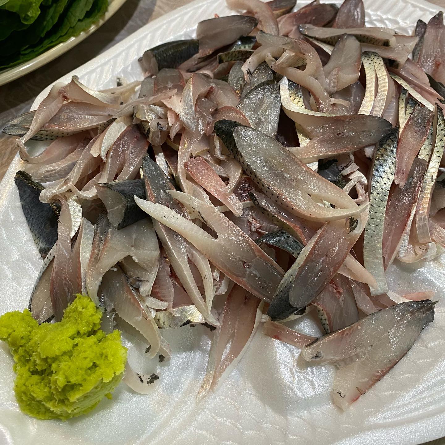 ☀️노량진수산시장☀️

전어철, 대하철 시작은 무조건 
수산시장 가야쥬~

전어구이가 이렇게 맛있다니🫢

#전어 #전어구이 #대하 #대하철 #대하구이 #전어철 #대하철 #노량진수산시장 #이국주튀김