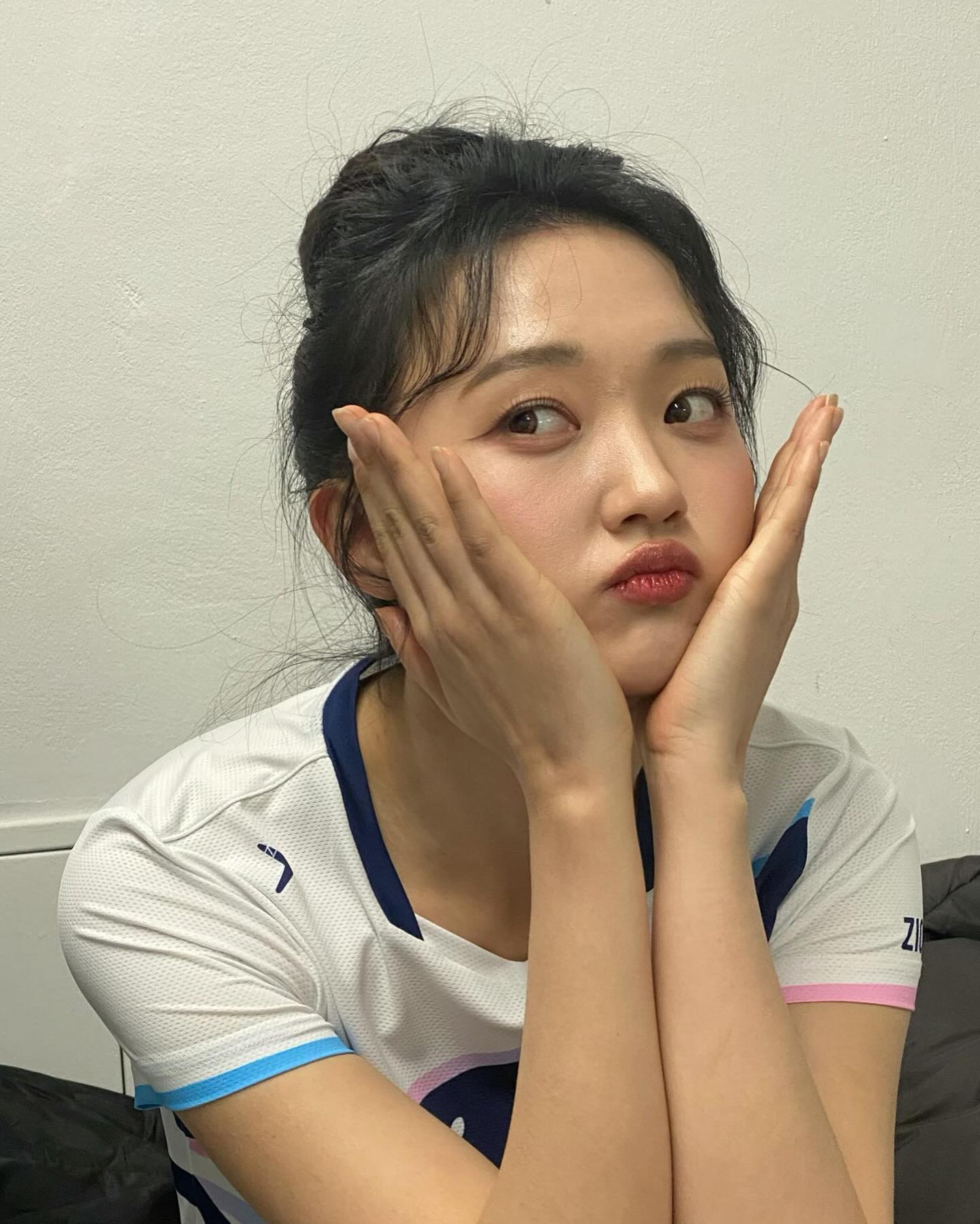 엠지와 함깨하는 촤령

#일단나는아님 #따라가기벅참 

#룩북촬영 #룩북모델 #스포츠모델 #스포츠웨어모델